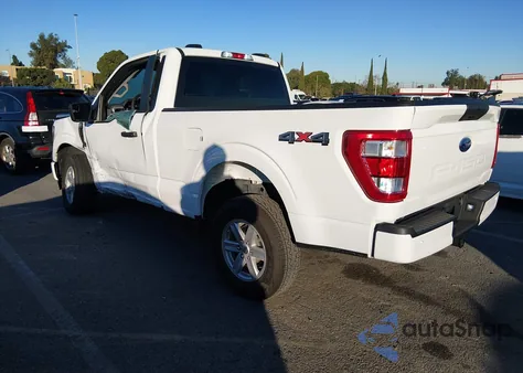 2023 Ford F-150 Xl z USA, uszkodzony, nr VIN 1FTMF1E58PKG08048